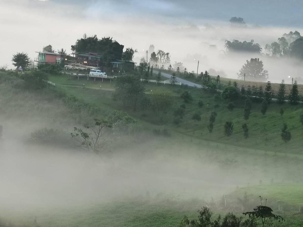 บ้านแช่มช้อย Khao Kho Luaran gambar